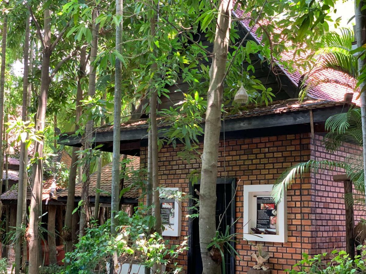 Petit Villa Boutique & Spa Siem Reap Exteriör bild